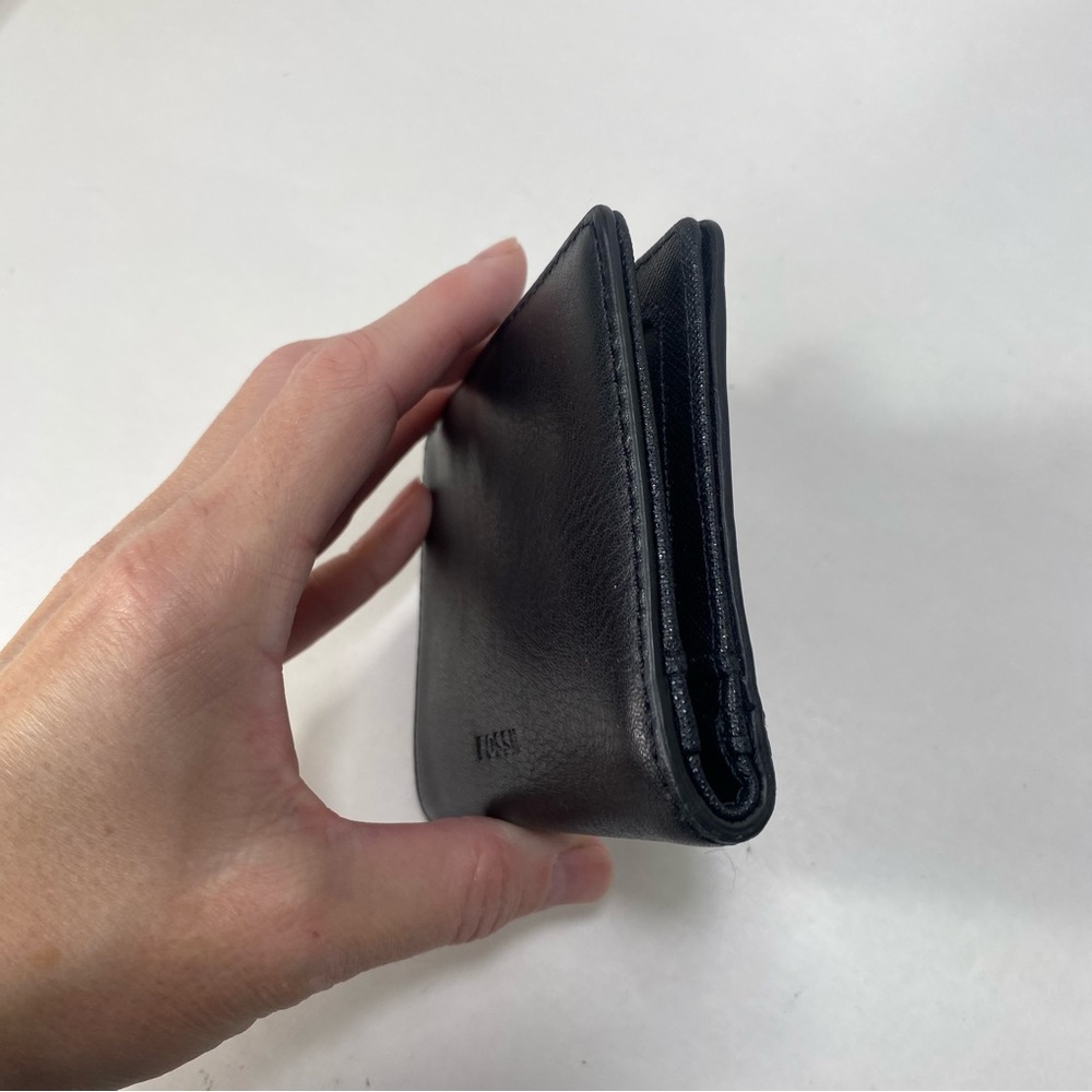 🎉LAST CALL🎉 Fossil Black Leather Bifold Snap Closure Card Holder Wallet - Picture 3 of 10